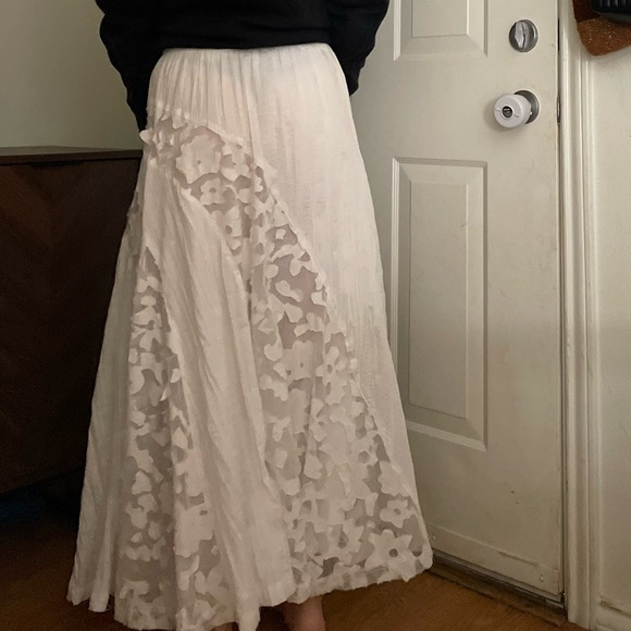 Vintage Cottage Boho Floral Mesh Mix Maxi Skirt Small White - Picture 4 of 4